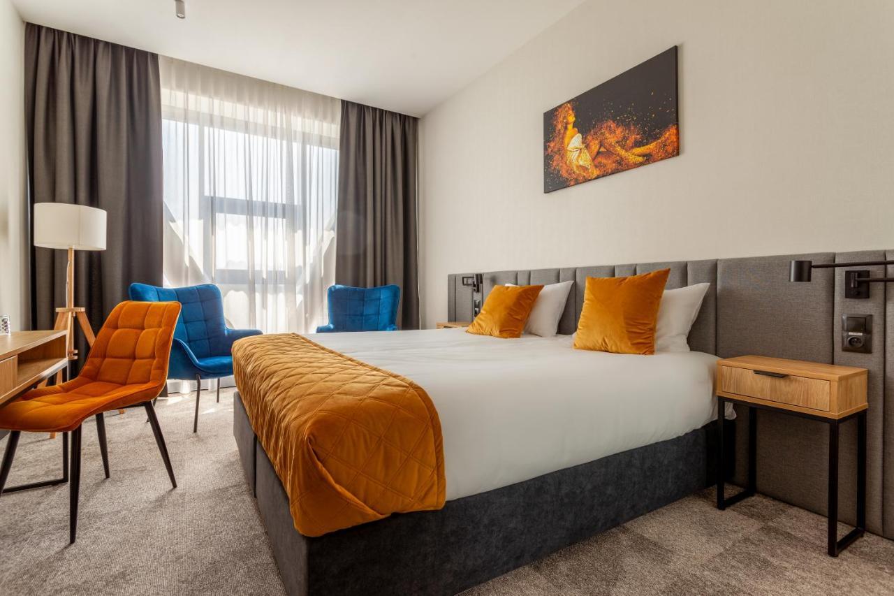 Hotel Sante Warsaw Exterior photo